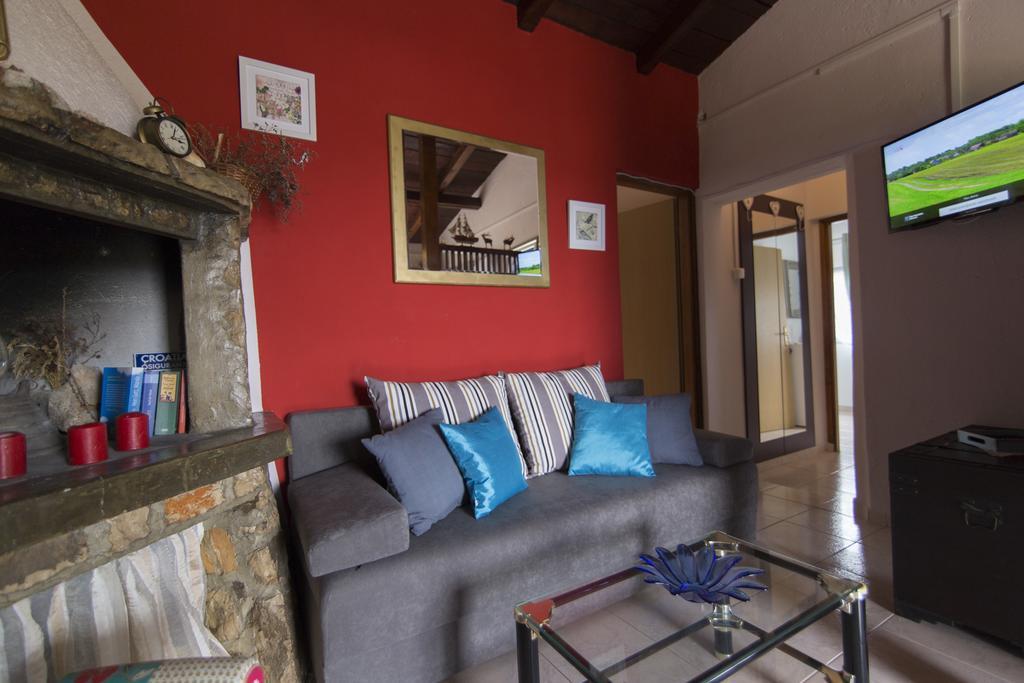 Holiday House Rusticana Sali, Dugi Otok Near Np Kornati Exterior photo
