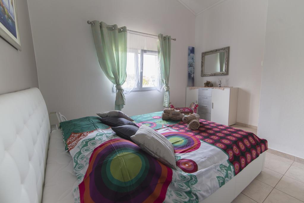 Holiday House Rusticana Sali, Dugi Otok Near Np Kornati Exterior photo